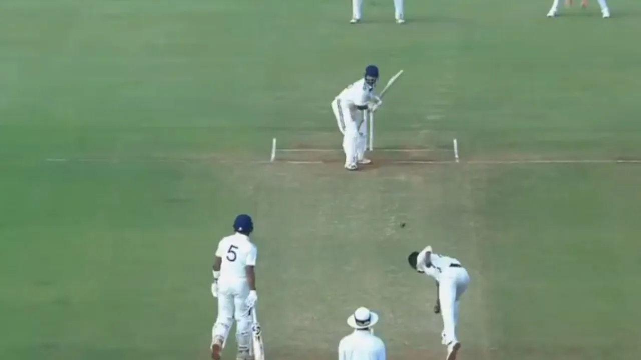 [WATCH]-Rishabh-Pant-returns-to-bat-and-smashes-six-during-IND-A-vs-SA-A-2nd-unofficial-Test.webp